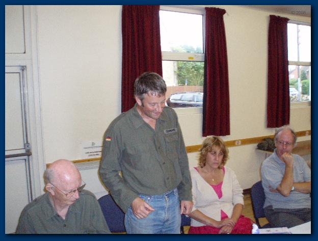 600x449 pixels (121K)